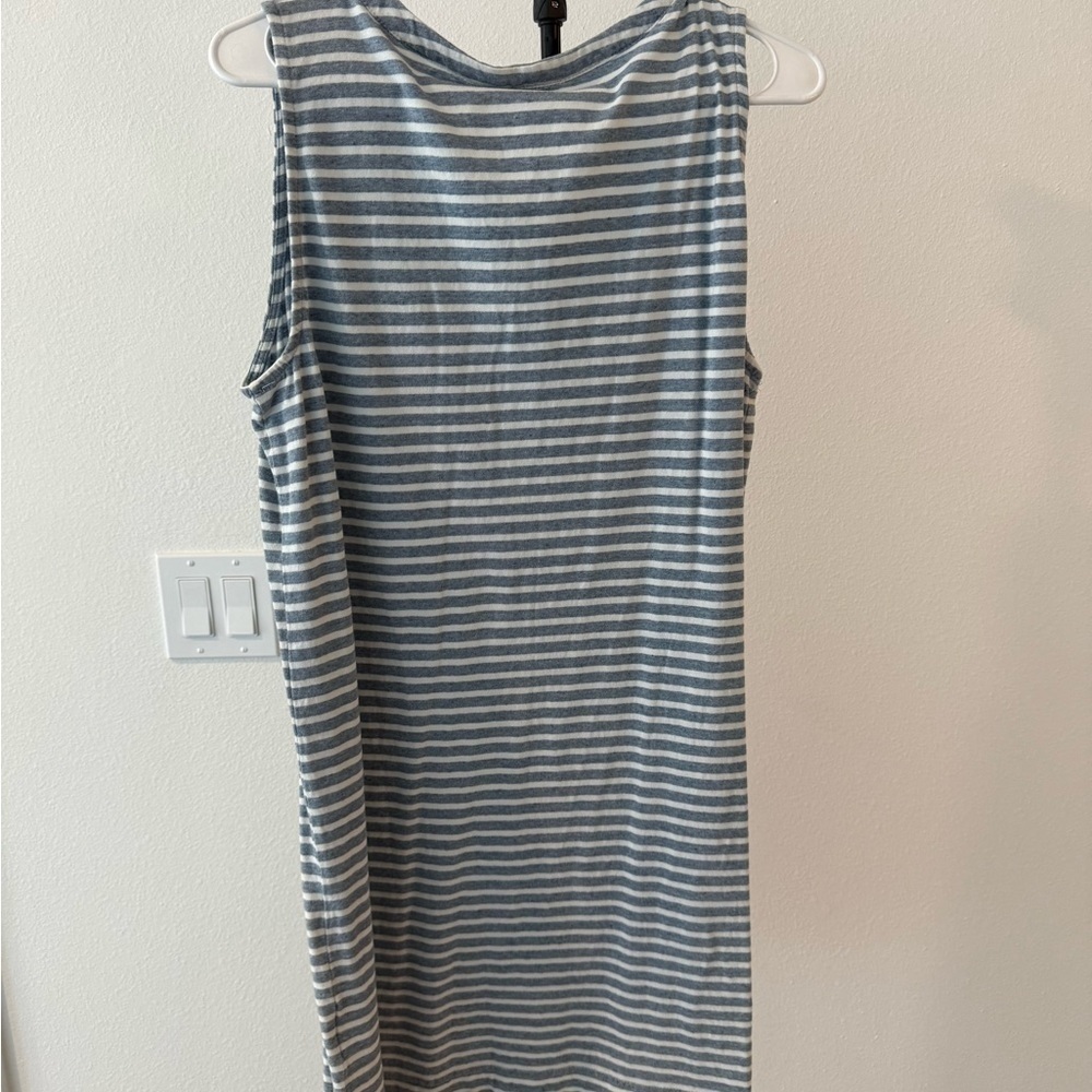 Women’s June and Delancey Striped dress medium midi dress blue and white office